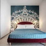 Ludus Rooms